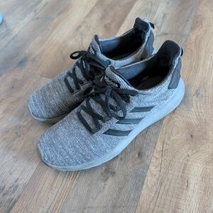 Men's Adidas shoes size 9
